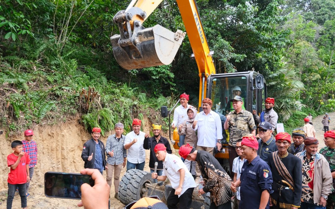 KEPALA BALAI BESAR TNLL MENGHADIRI GROUND BREAKING JALAN SADAUNTA – LINDU