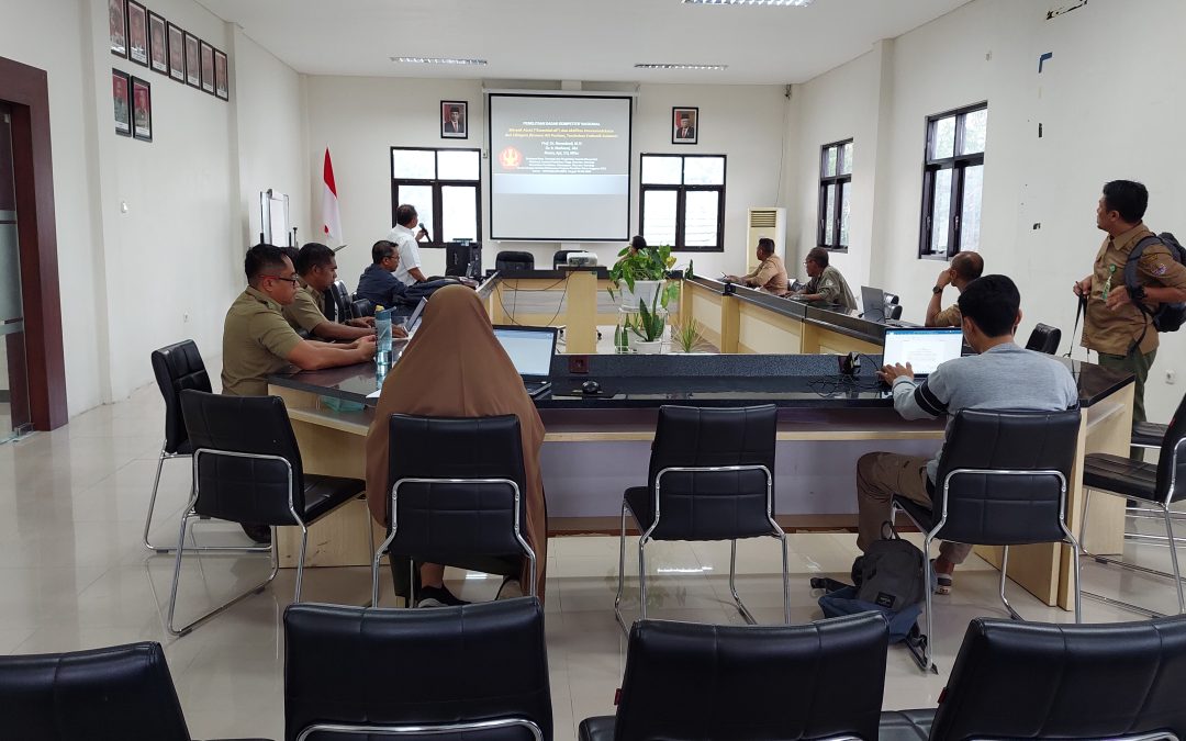 PRESENTASI RENCANA PENELITIAN PROYEK KEMENDIKBUD-RISTEK TAHUN 2023 “Minyak Atsiri (Essensial Oil) dan Aktivitas Imunomodulator dari Etlingera flexuosa”